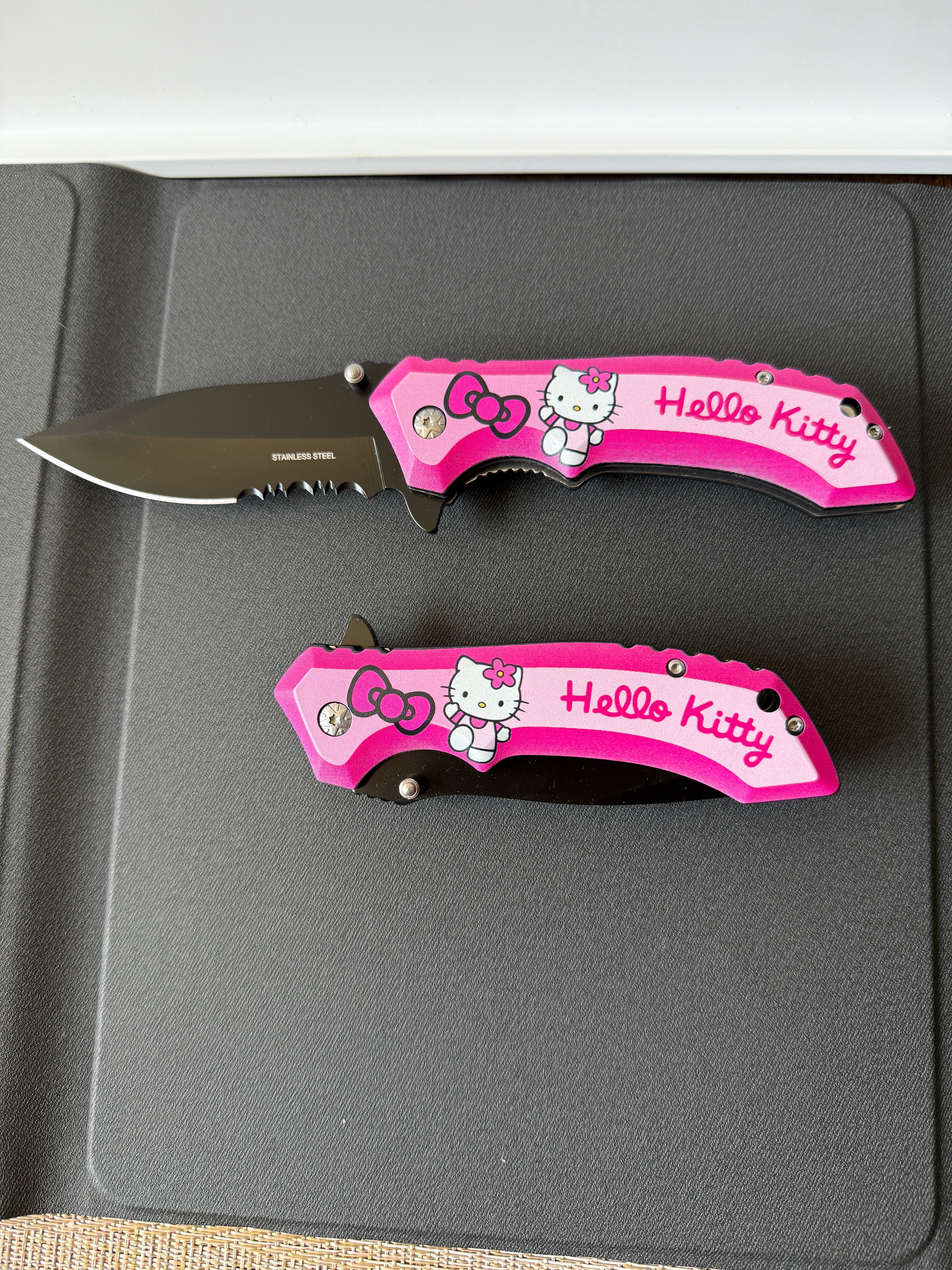 Hello Kitty Knife