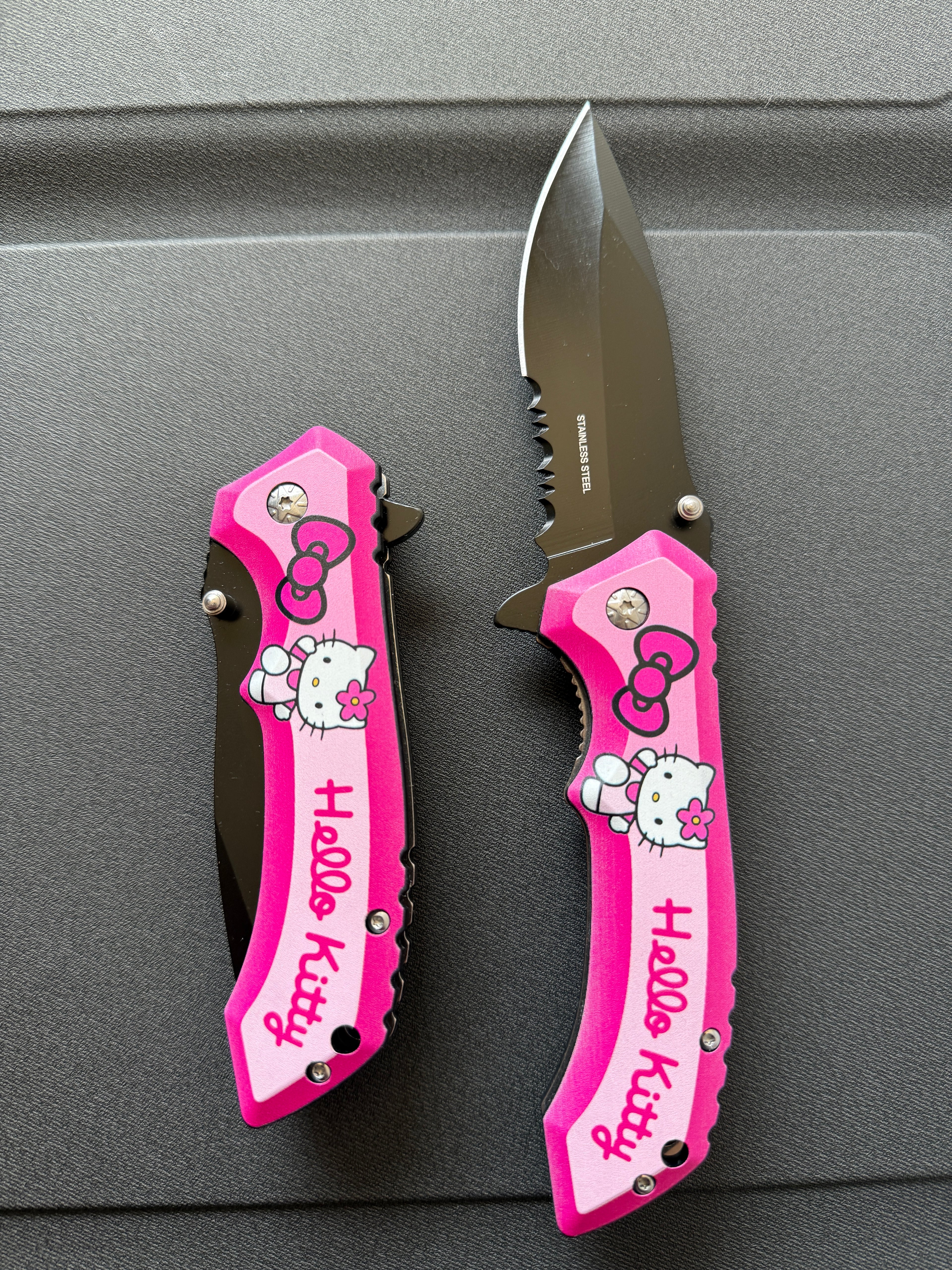 Hello Kitty Knife