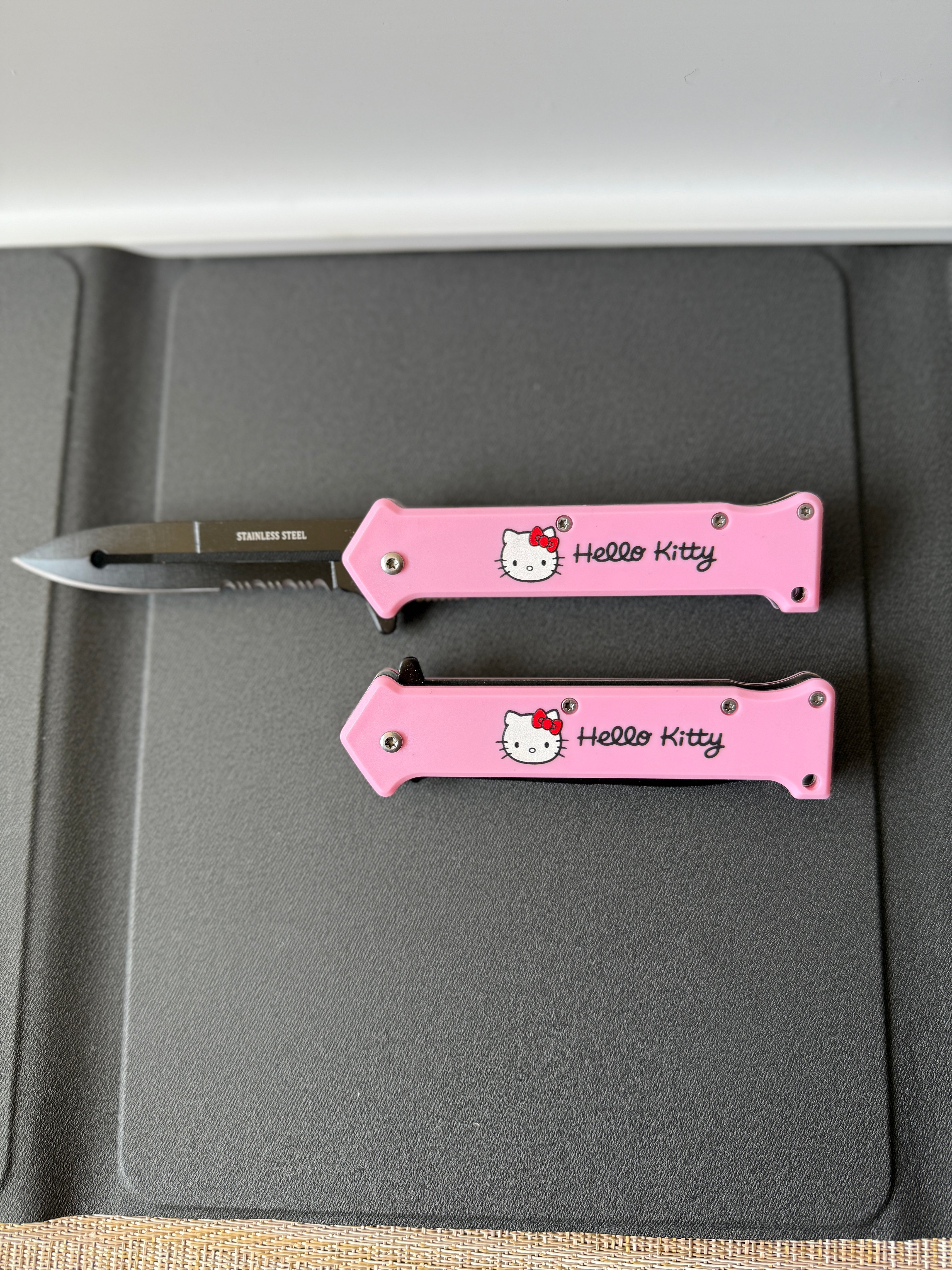 Hello Kitty Knife
