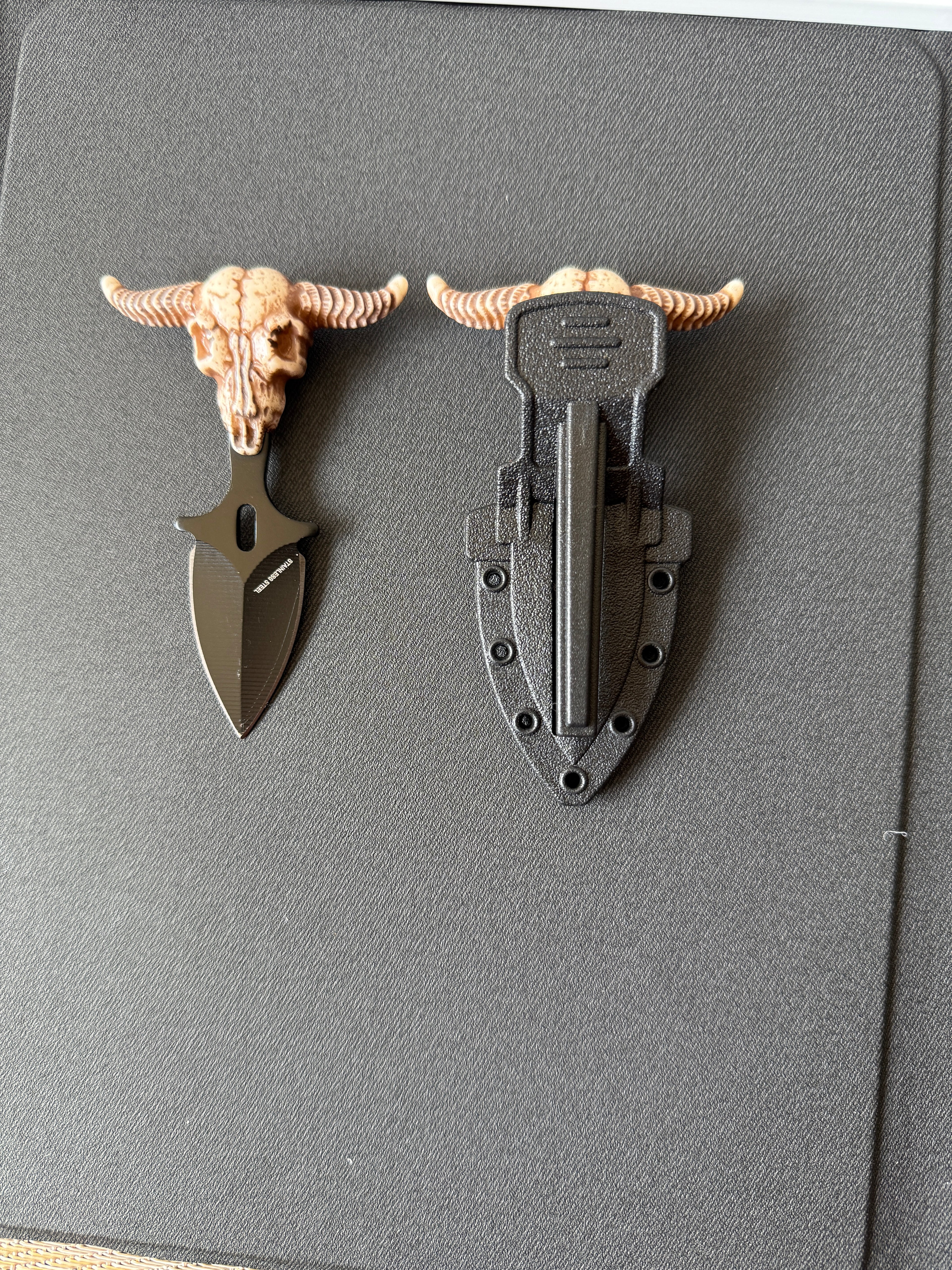 Bull Western Skull Tactical Super Hunting Knife