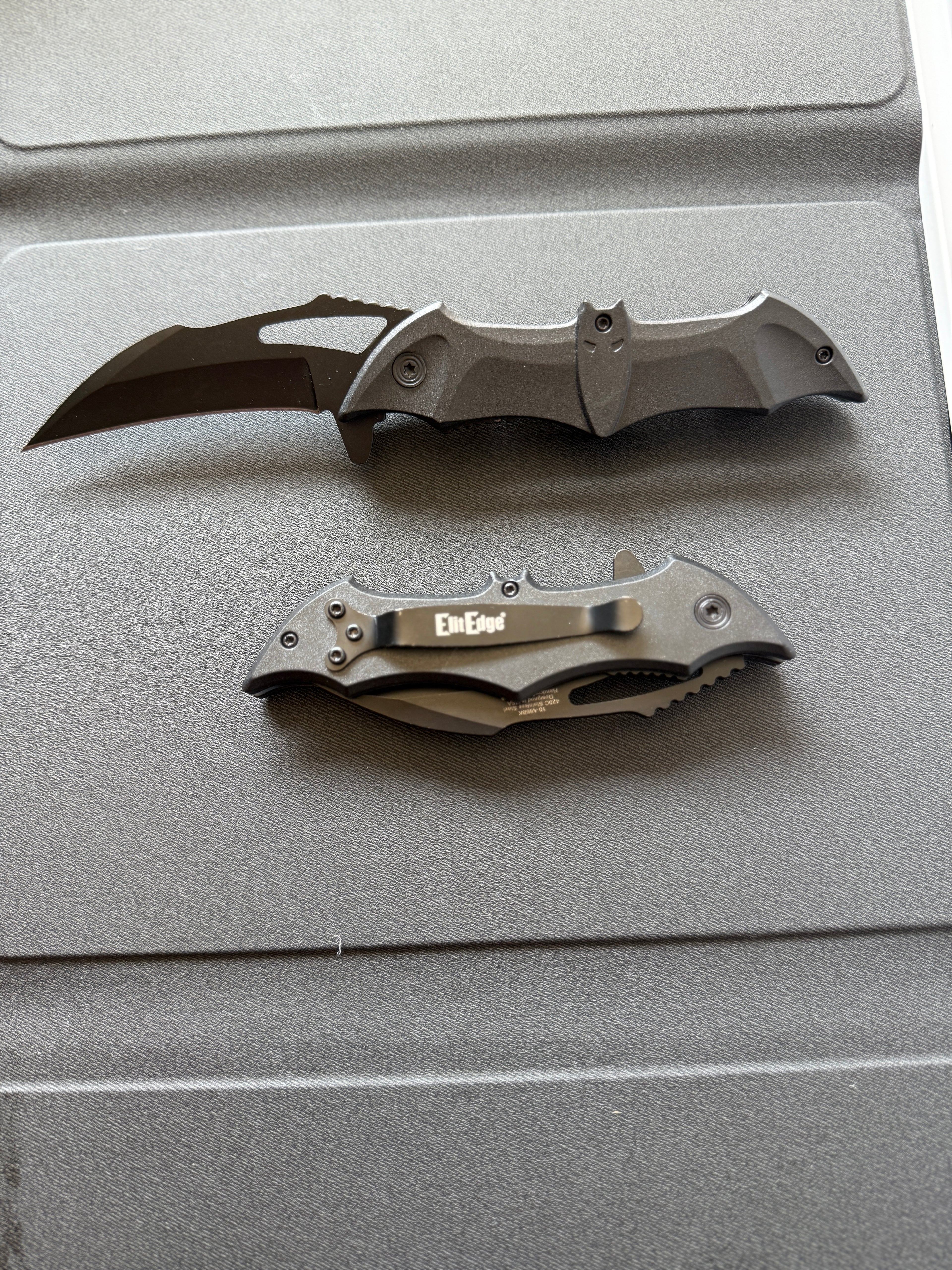 Batman Knife