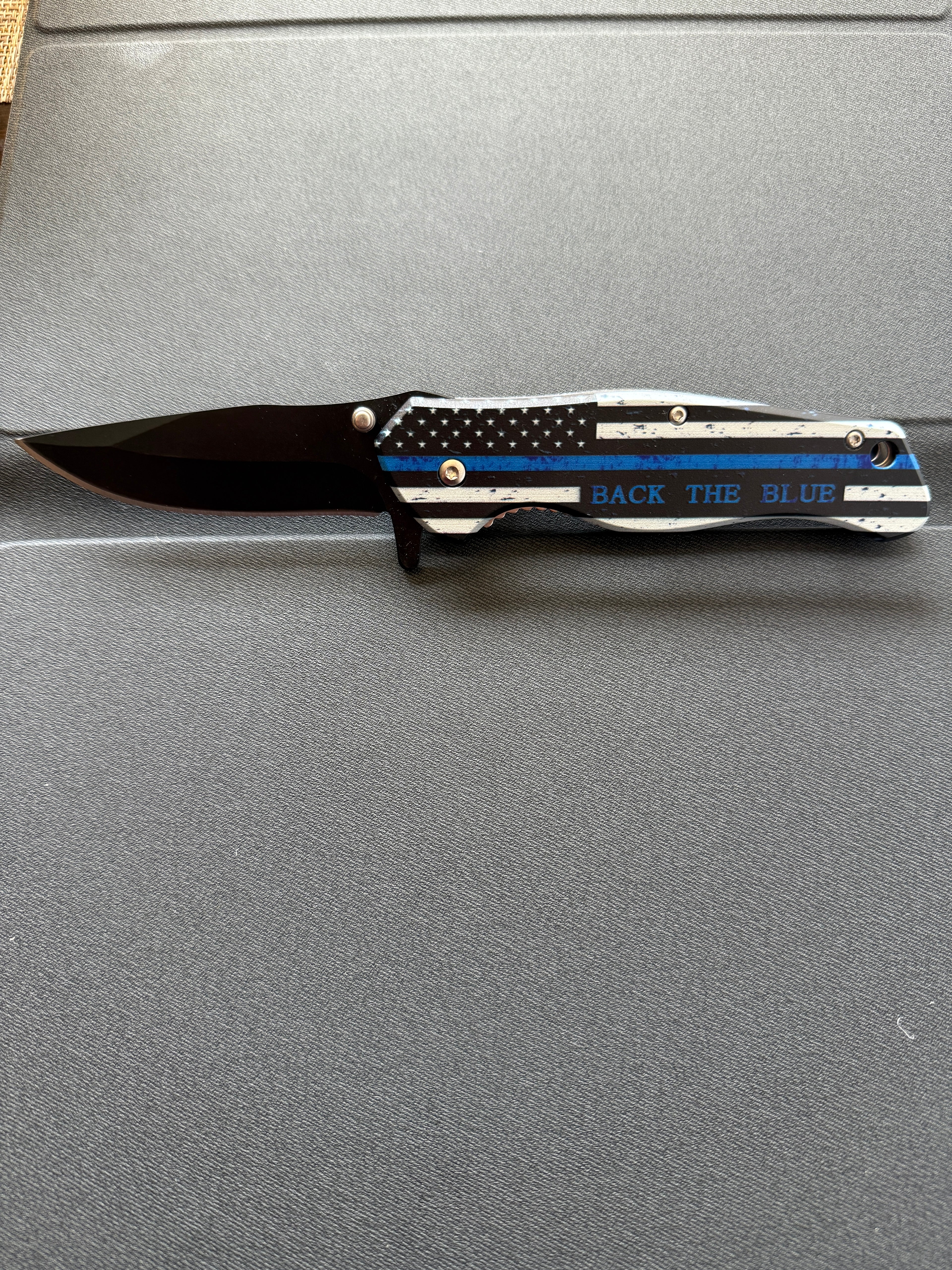 Back the Blue Knife