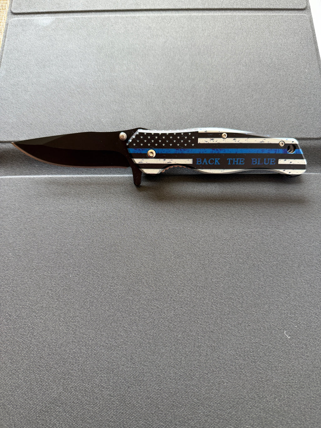 Back the Blue Knife