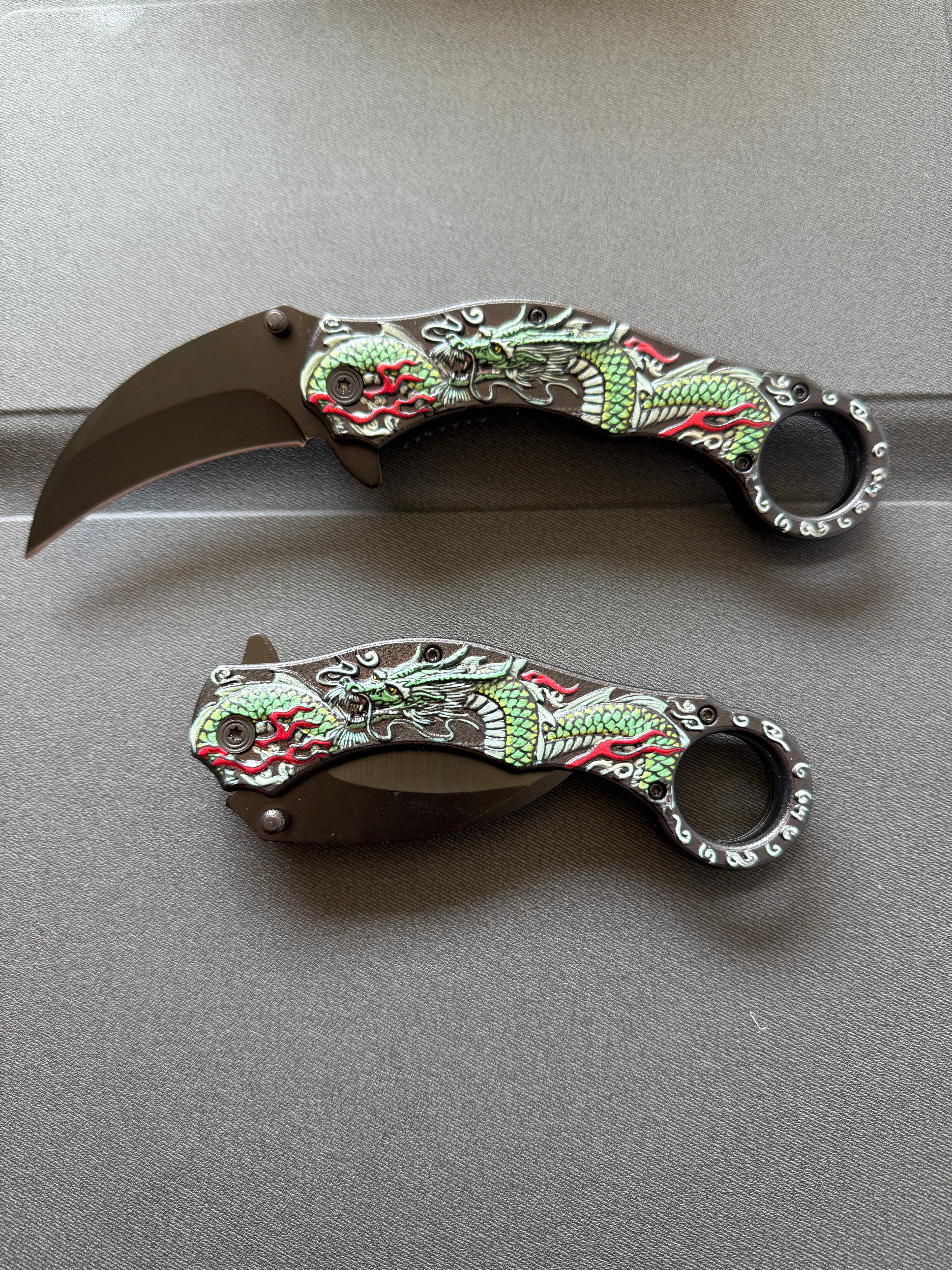 Dragon Green Hunting Knife