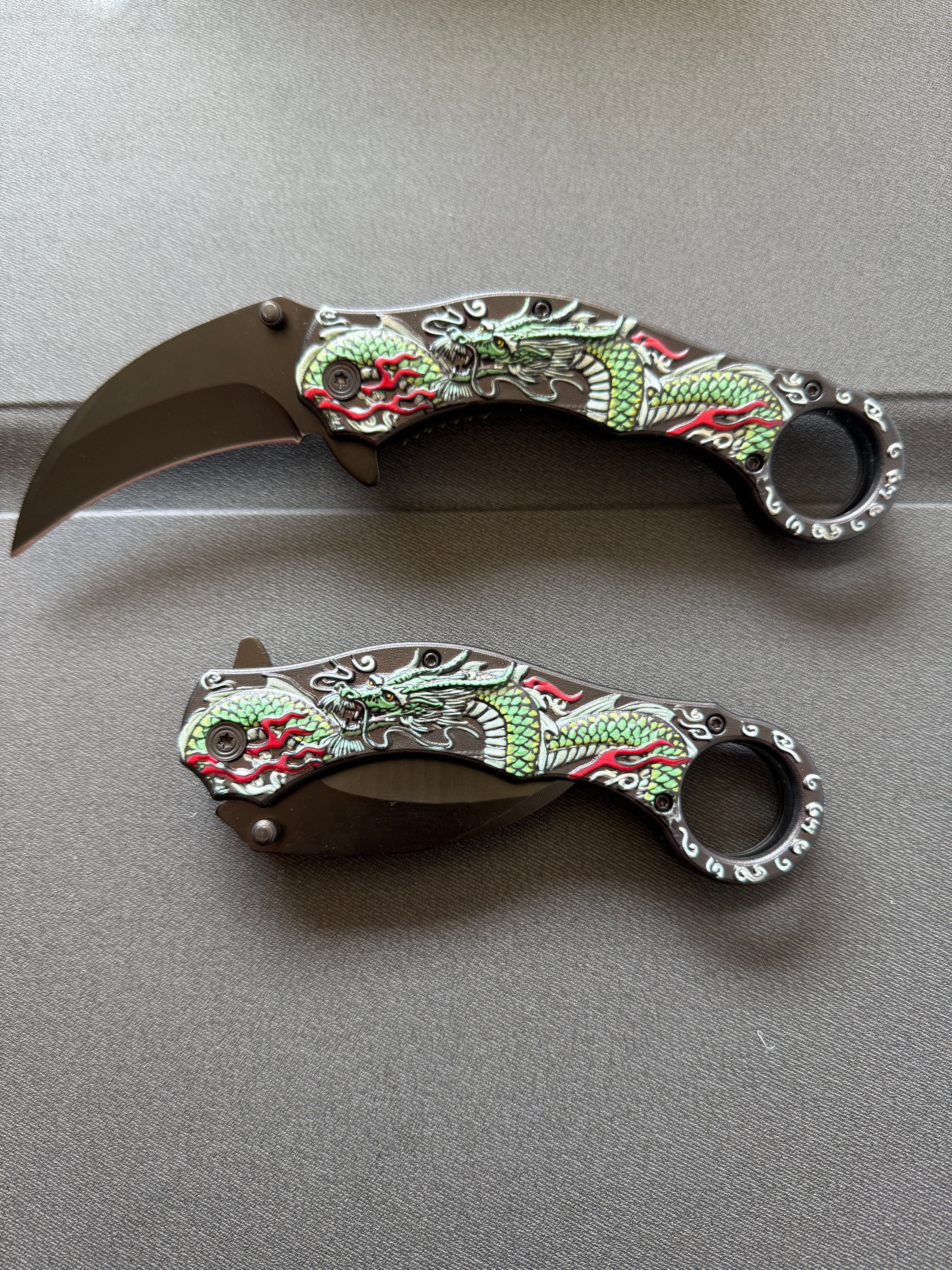 Dragon Green Hunting Knife