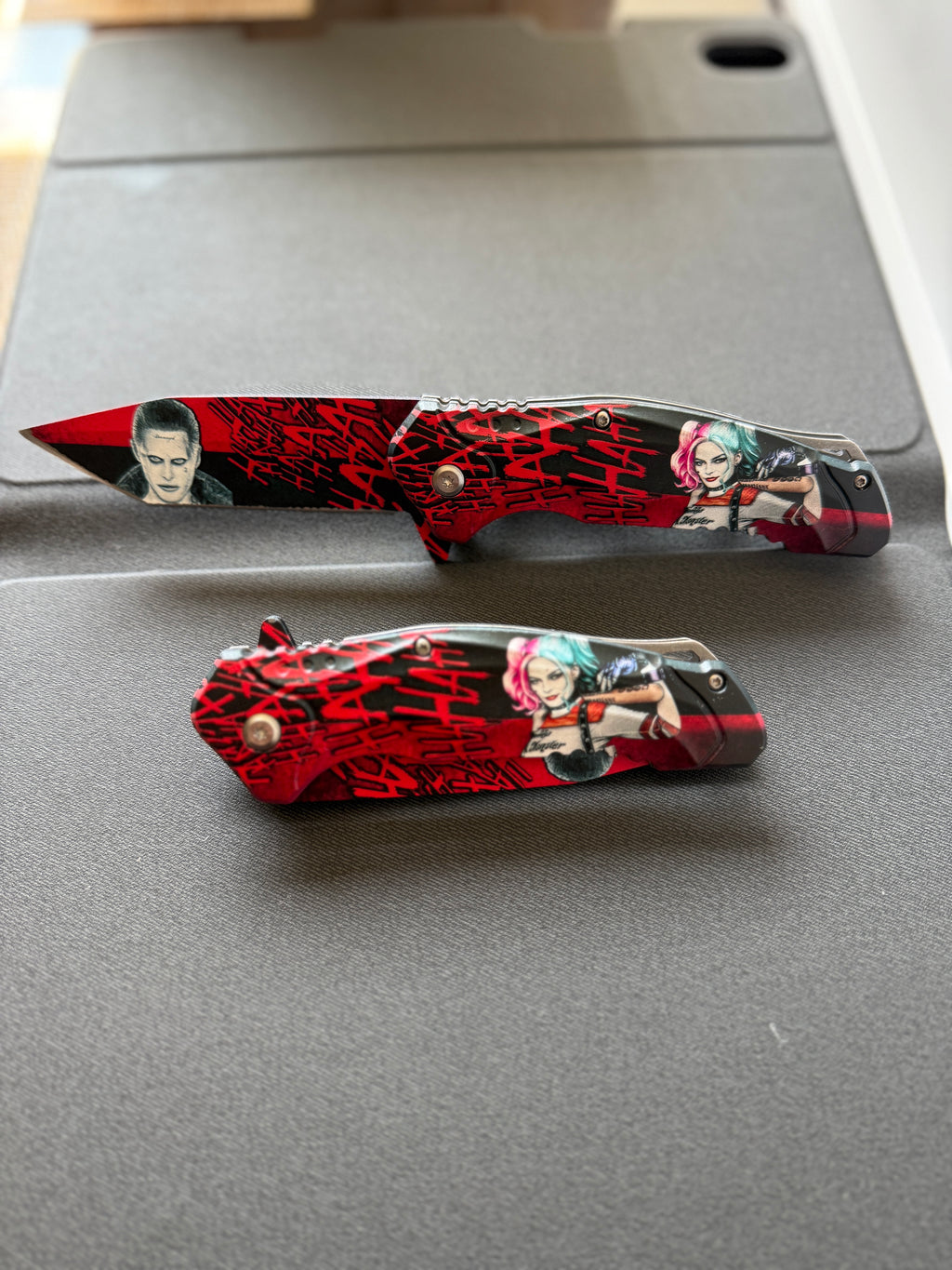 Harley Quinn & Joker Knife Tactical Folding Knife