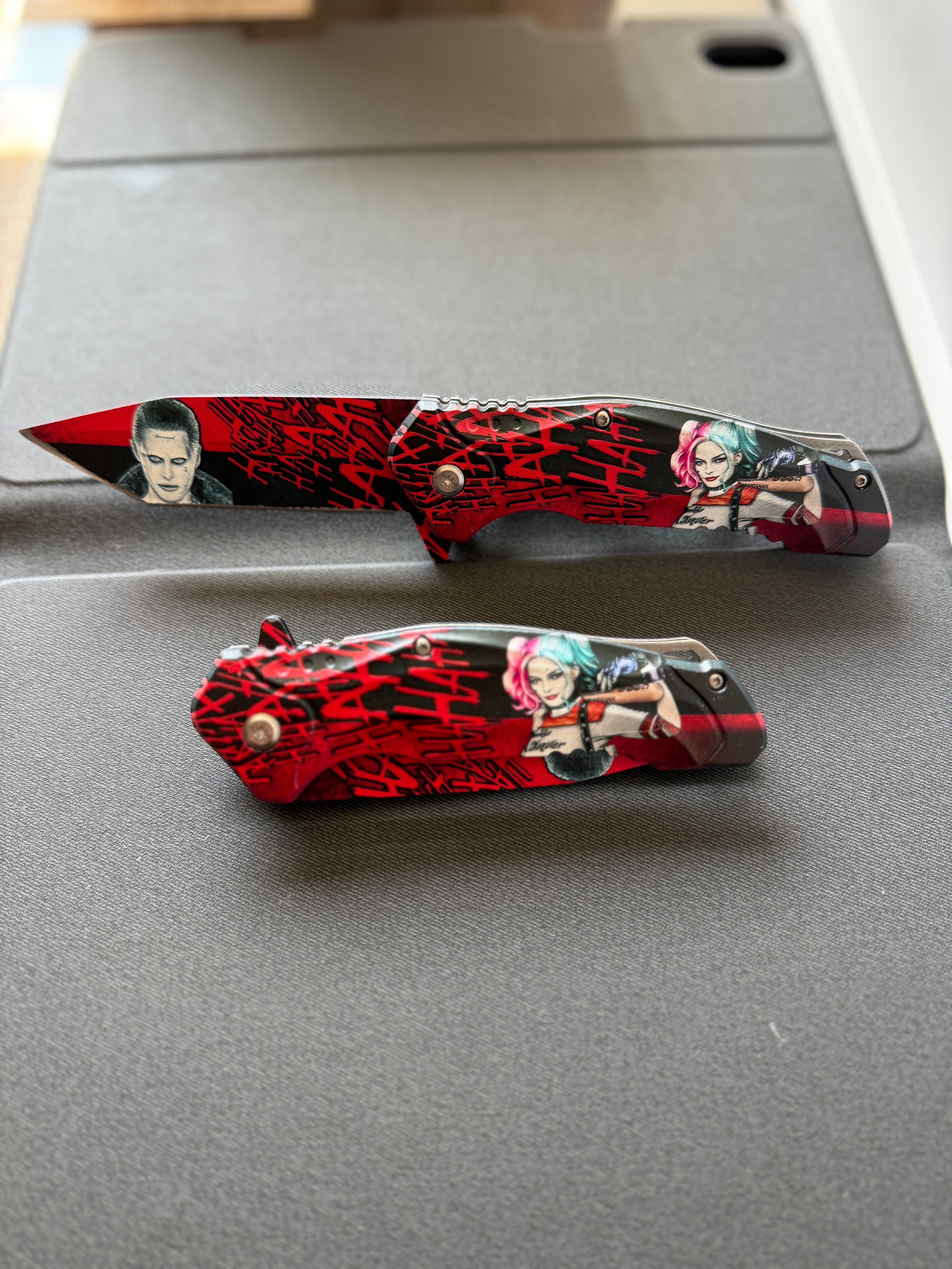 Harley Quinn & Joker Knife Tactical Folding Knife