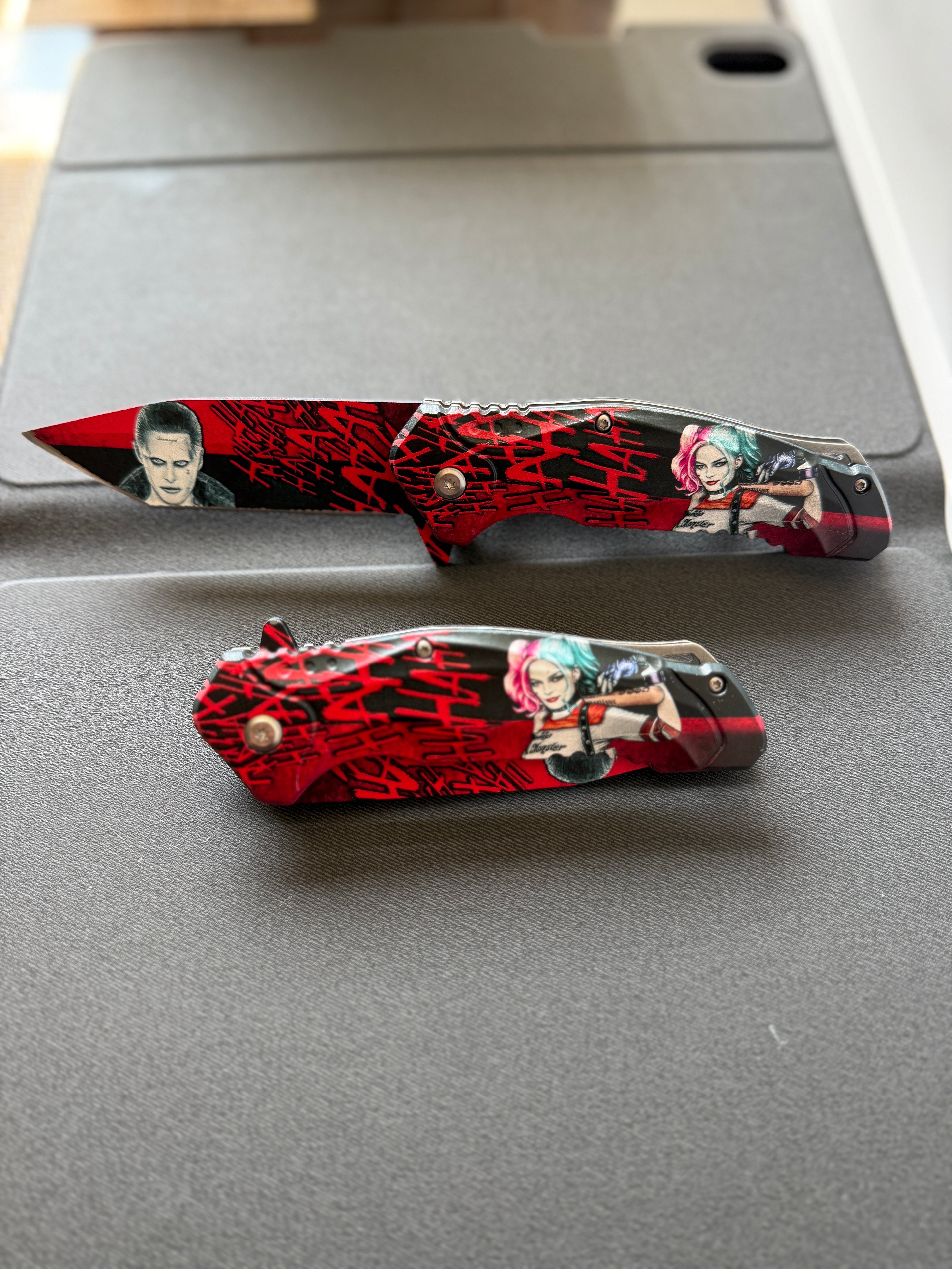 Harley Quinn & Joker Knife Tactical Folding Knife