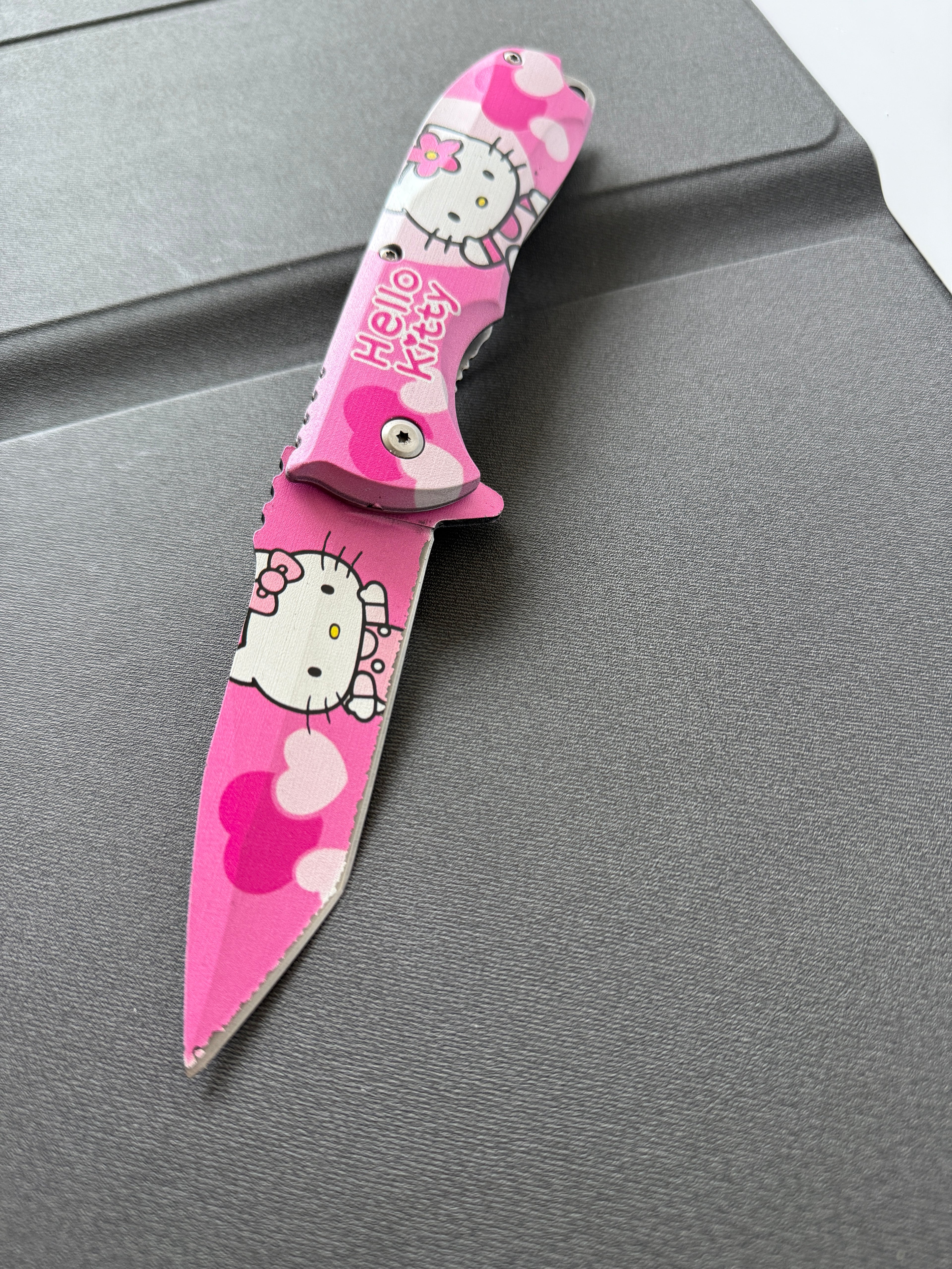 Hello Kitty Tactical Super Knife