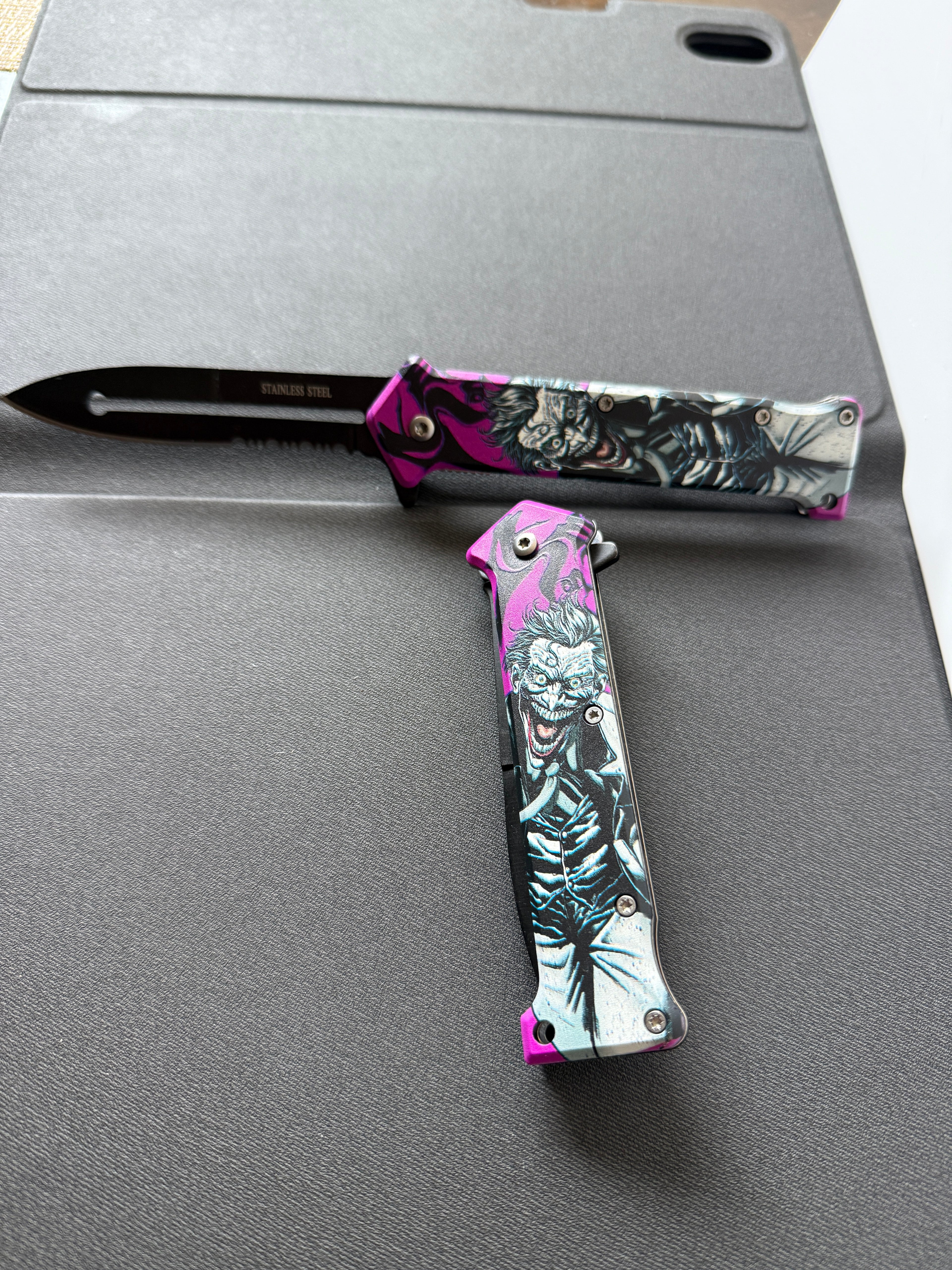 Batman the Joker Tactical Knife